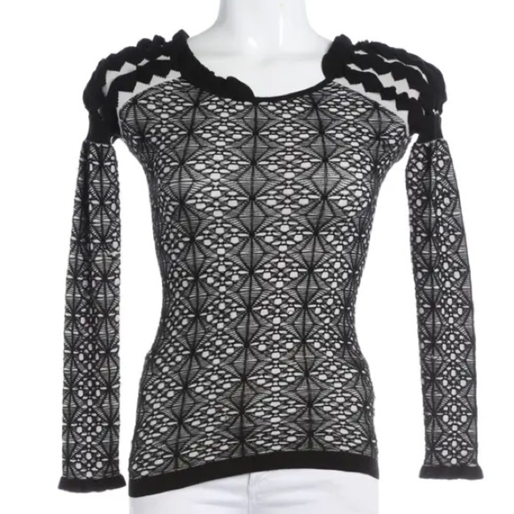 Unique, Red Valentino top